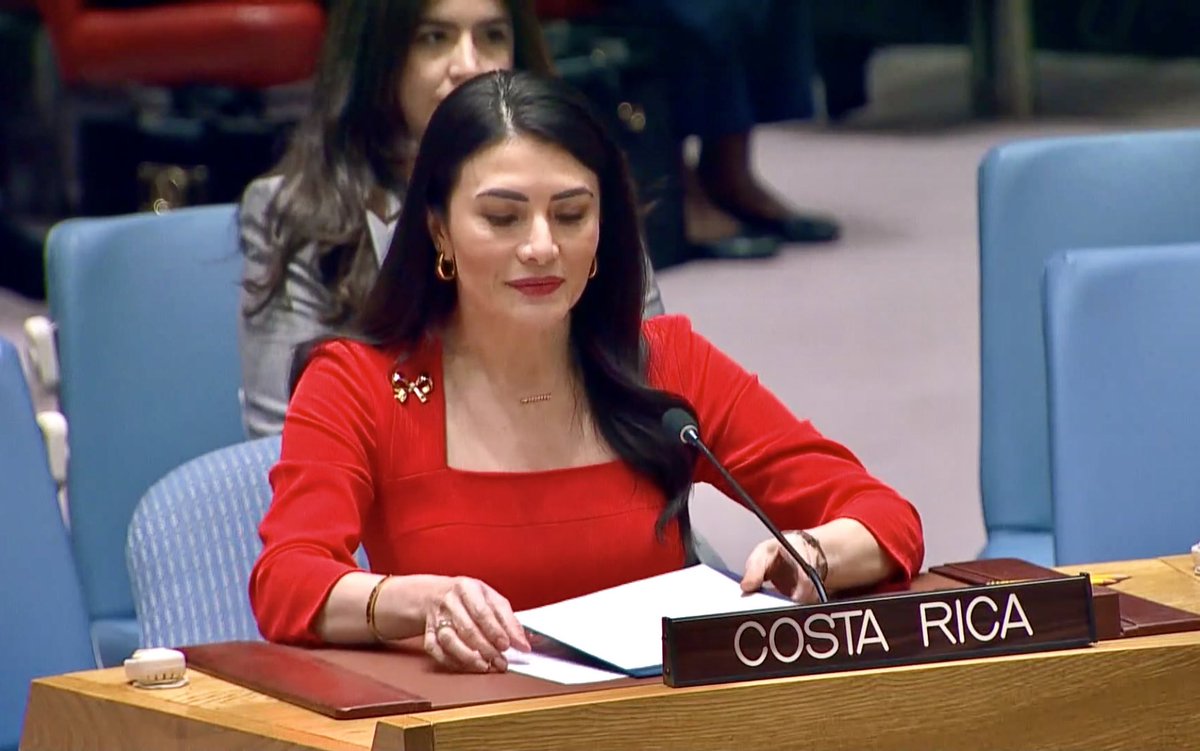 CostaRicaONU's tweet photo. As a small coastal country but a big ocean State, Costa Rica is acutely concerned about sea level rise. 
To maintain 🌎 stability &amp; security we must meet climate commitments &amp; finance, mainstream human security &amp; sustaining peace across the UN &amp; leverage the intl legal framework. https://t.co/rg6BvGx8yO