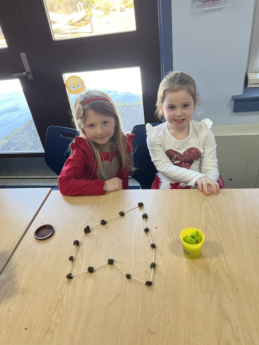 krslibrary's tweet photo. Happy Valentine’s Day from the library! We brokeout before a love potion made us fall in love with homework. Then we used supplies from our Makerspace to make some unique hearts! #librarylove https://t.co/dmHzdOFW5x