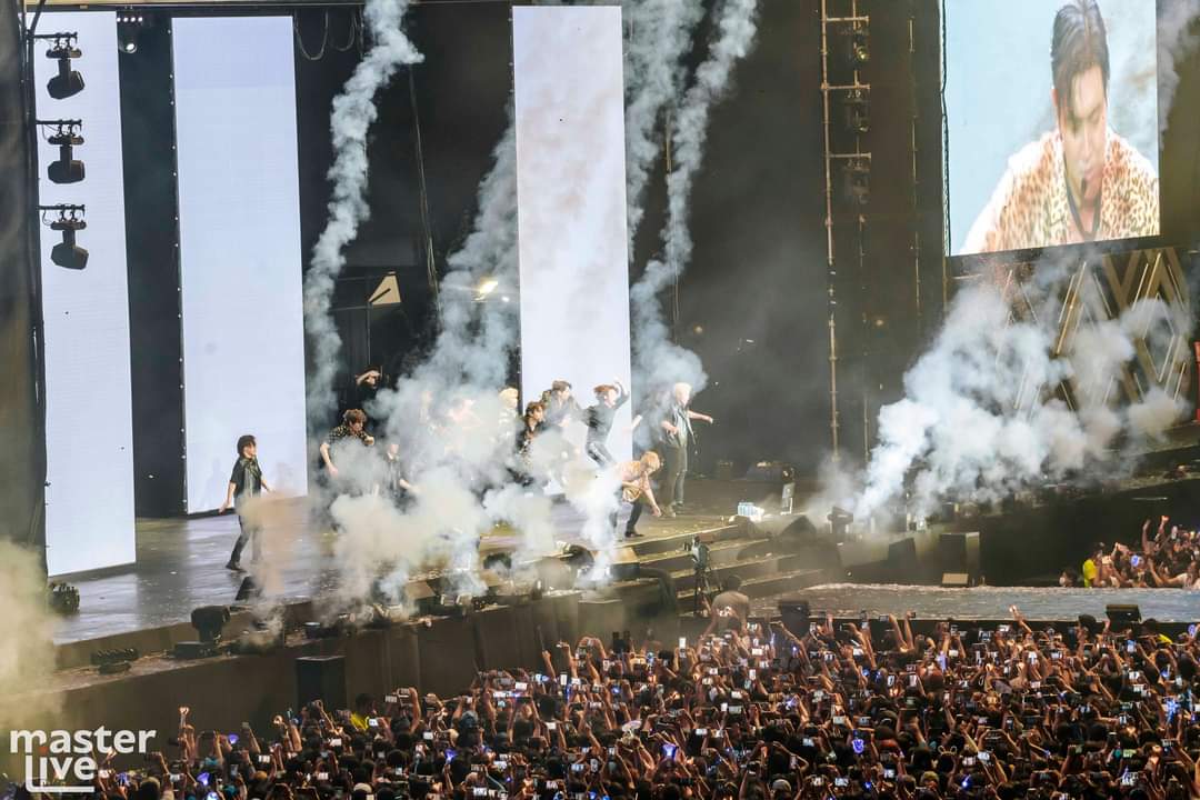 Y_ahel_sj's tweet image. Cómo desean que lo supere??? 😭
Si Master Live tampoco lo supera?
Quiero que vuelva a ser sábado 11 de Febrero del 2023 🤧

#SS9inPeru
#SUPERJUNIOR
@SJofficial @masterliveperu

@siwonchoi @special1004 @shfly3424 @donghae861015