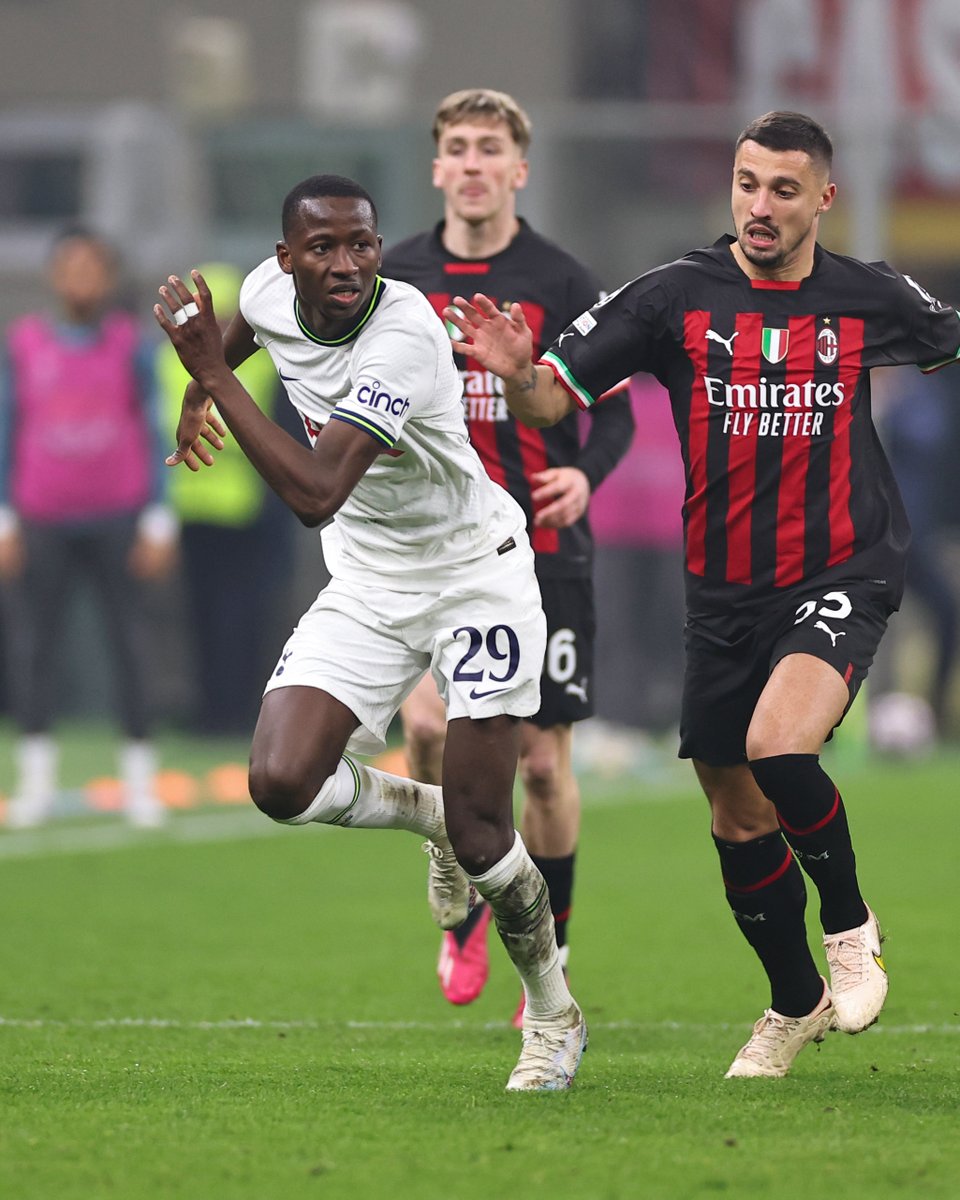 Tottenham Hotspur tweet media
