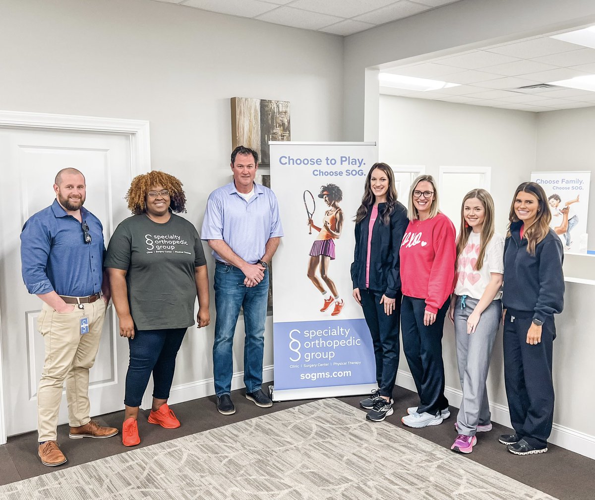 SpecialtyOrtho1's tweet image. Welcome to SOG, Dr. Chad Altmyer!
#chooseSOG #SOGstrong #NoReferralNeeded