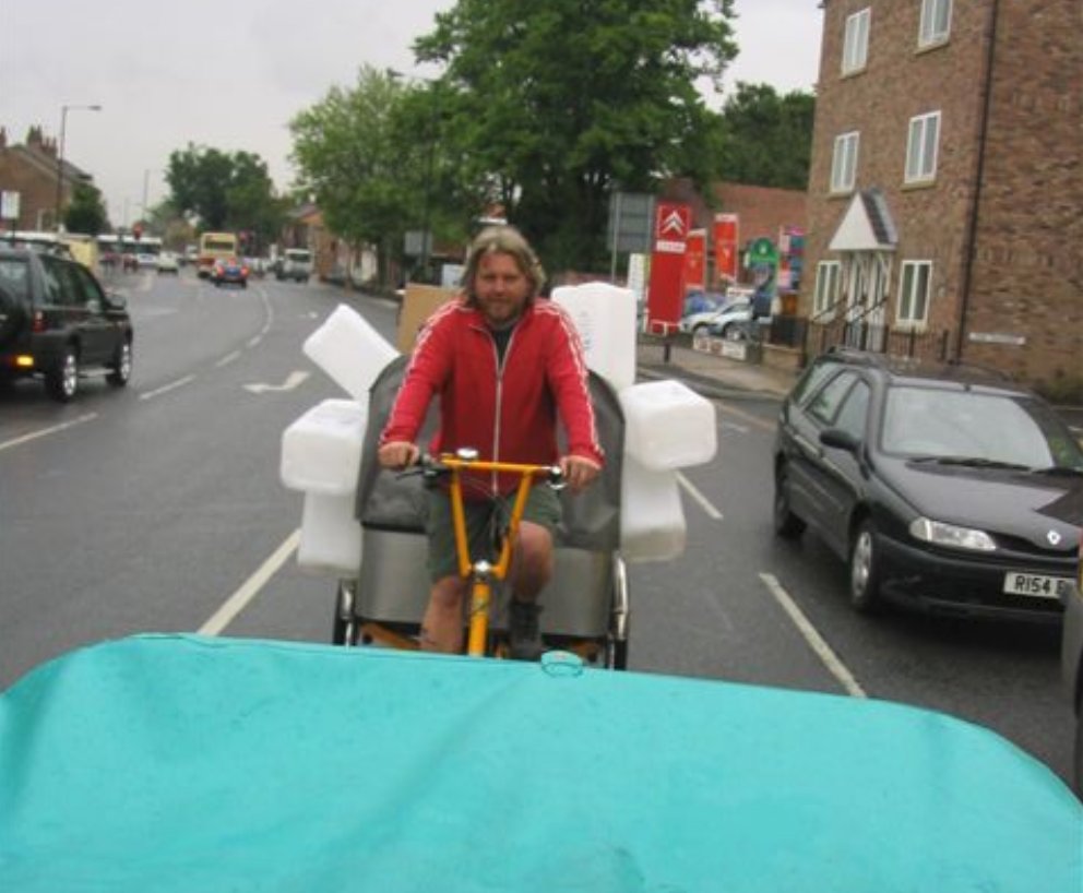 palengreda's tweet photo. TODAY: Exactly 20 years since I started as a newbie bike courier
My legs have moved TONNES of stuff around York! https://t.co/DObgOopUYN