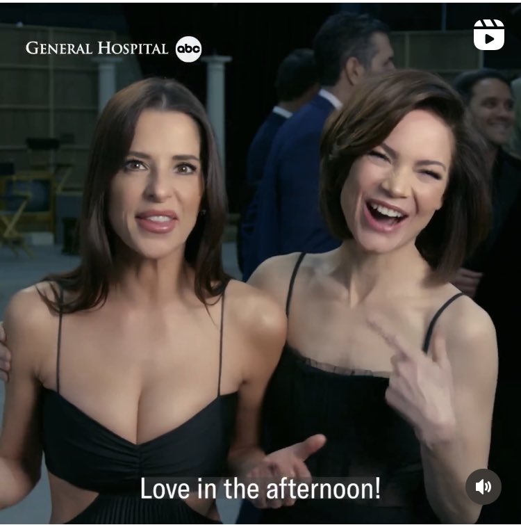 DCsoapfan's tweet photo. Absolutely love the friendship that RH &amp; KM have #BeckySlays #MightyMonaco #Samizabeth #NewProfilePic #GH https://t.co/iAHQMWl0Kd