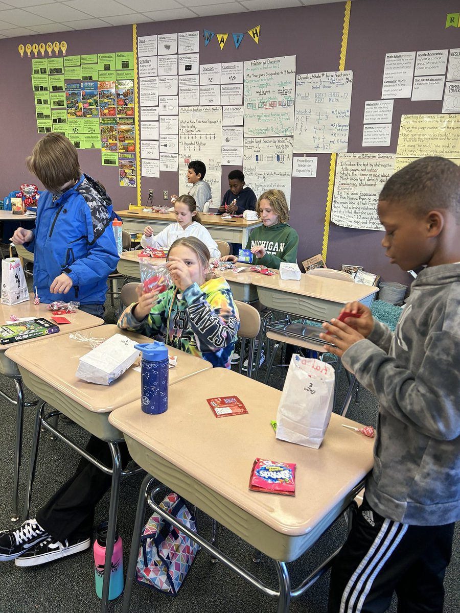 LearnEveryday5's tweet photo. Today was an amazing day @NFP_Elementary opening our Valentines, last day before track out, and listening to diverse music from around the world! https://t.co/oMjkfvBtT1