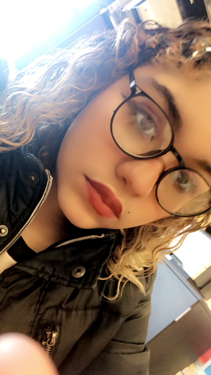 domlichu's tweet photo. Happy Valentine’s Day $linlin1111 send gift for tiddy pics 

#sending #ValentinesDay #findomfr #findomdrain #seller #Finessing #finessingmen https://t.co/sGE2GAxJjh