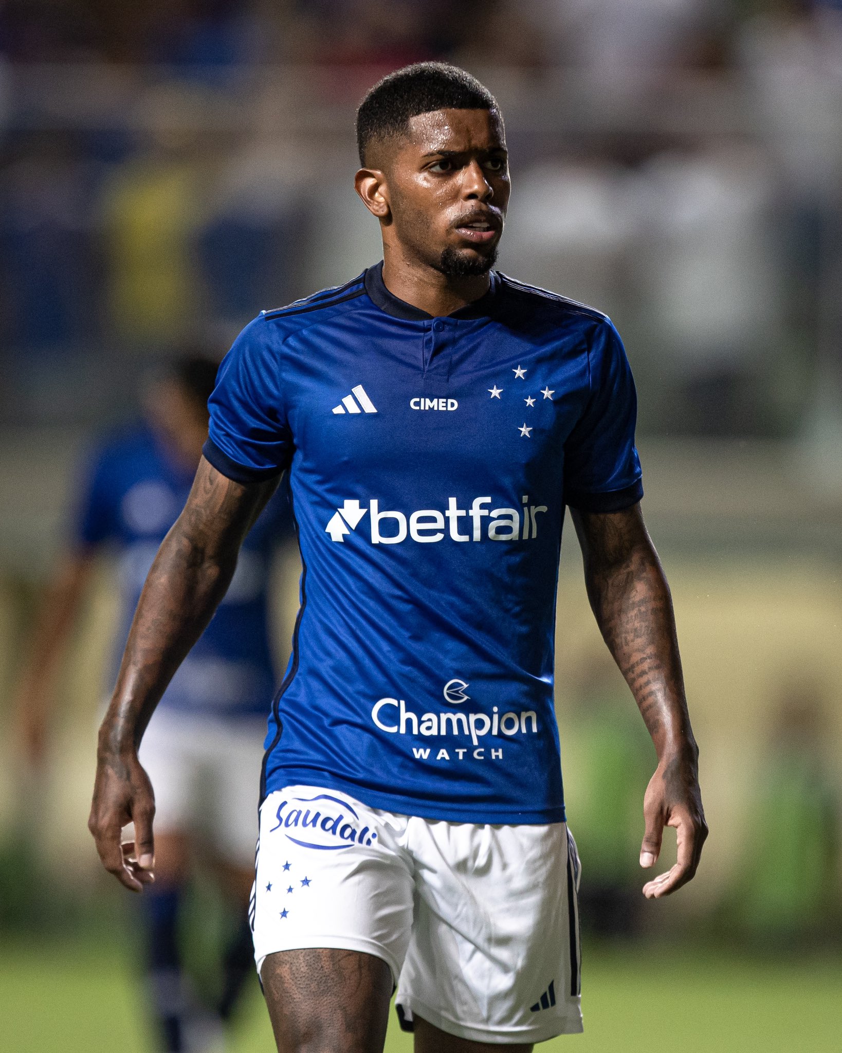 Hugão: Wesley Gasolina vai ser titular do Cruzeiro - video Dailymotion