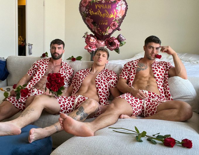 we want to break your heart💔 @themasonblaze @MrDeMatteo https://t.co/JtHcvmLk8q<a class="tags" href="/tag/themasonblaze">@themasonblaze</a><a class="tags" target="_blank" title="On Twitter" href="/?out=eyJ0eXAiOiJKV1QiLCJhbGciOiJIUzUxMiJ9.eyJpYXQiOjE3MTk0NTM1OTUsImlzcyI6InR3cG9ybnN0YXJzLmNvbSIsIm5iZiI6MTcxOTQ1MzU5NSwiZXhwIjoxNzUwOTg5NTk1LCJyZWRpcmVjdF91cmwiOiJodHRwczovL3R3aXR0ZXIuY29tL01yRGVNYXR0ZW8ifQ.c7kLJoROTuo6biTnqjptkWnGu0Mzs-mCQEMhpohpTTHUJ6r8HpS3oEES74XkKr3in9LAYoFuYUI8Gm1qzyc5fA">@MrDeMatteo</a><a href="/tag/fitness"class="tags"><span>#fitness</span></a>