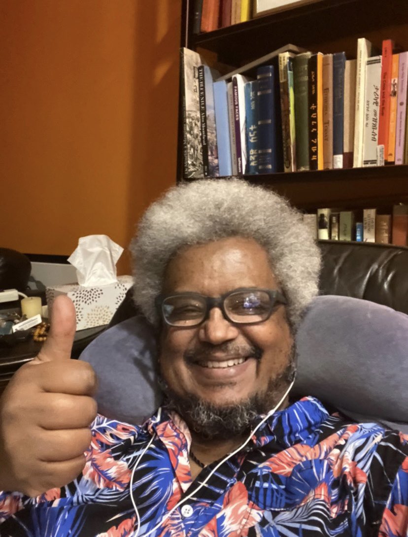 ምክር ለሁሉ

ጠንካራ ሁን፠፠፠ባለጌ ግን አትሁን
ደግ ሁን፠፠፠ልፍስፍስ ግን አትሁን
ደፋር ሁን፠፠፠ጥጋበኛ ግን አትሁን
ትሁት ሁን፠፠፠ቀለስላሳ ግንአትሁን
ኩሩ ሁን፠፠፠ቀብራራ ግን አትሁን