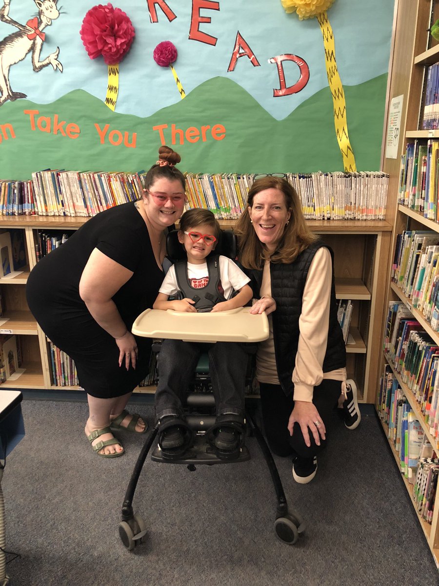 TruTigers's tweet photo. Through a school fundraiser Truman Elementary School Tiger/Cubs were able to raise $3015.OO for a family in need! Even better our amazing PTO matched the amount so their son will have the best drive to/from the Valley! Total 6030$#LuvTigers https://t.co/Drv2N5xMPq