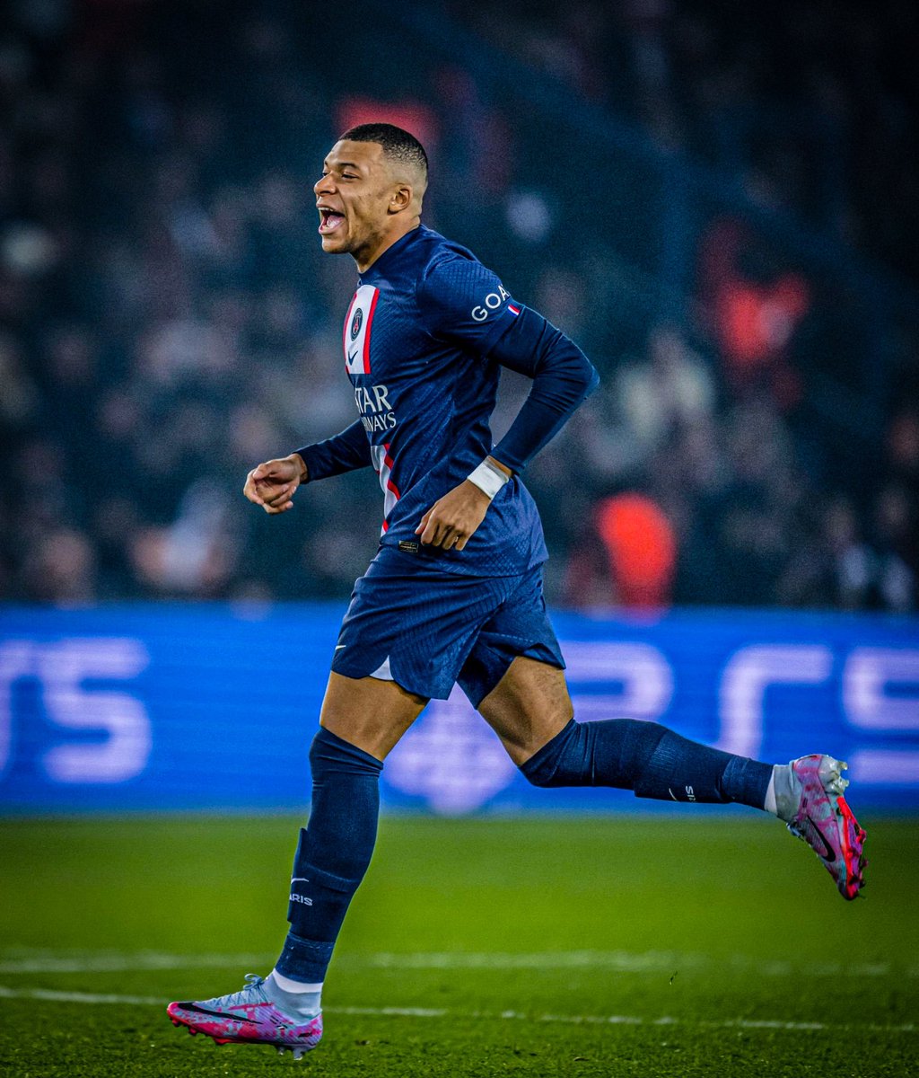 lnstantFoot's tweet photo. Le PSG est-il Mbappé dépendant ? https://t.co/yvi6Qu8q89