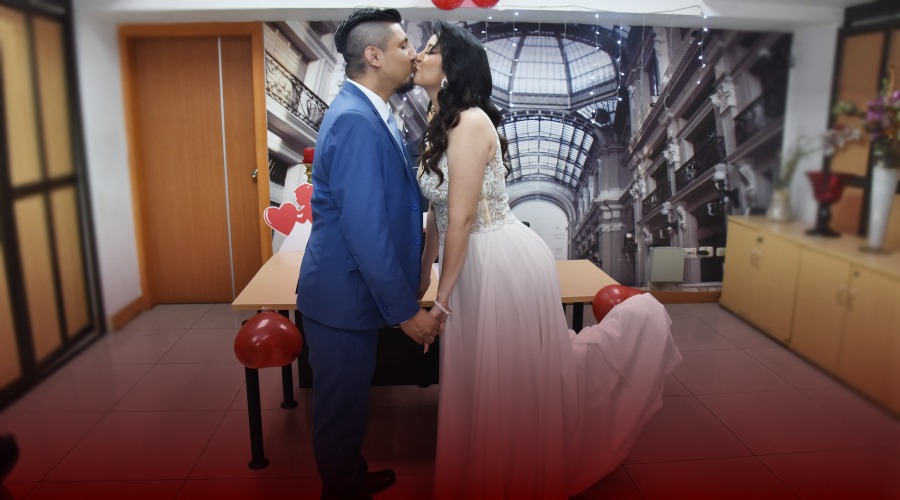 cindycedenom's tweet photo. #SanValentín | HOY #14DeFebrero 💍en las agencias de  @RegistroCivilec zona 8, celebramos el matrimonio civil de 67 parejas quienes decidieron decir SÍ, acepto, ante las leyes de la República del Ecuador y compartir sus vidas para siempre.
 @RegistroCivilec @RCivil_Zona8 https://t.co/zzV3rHMjVK