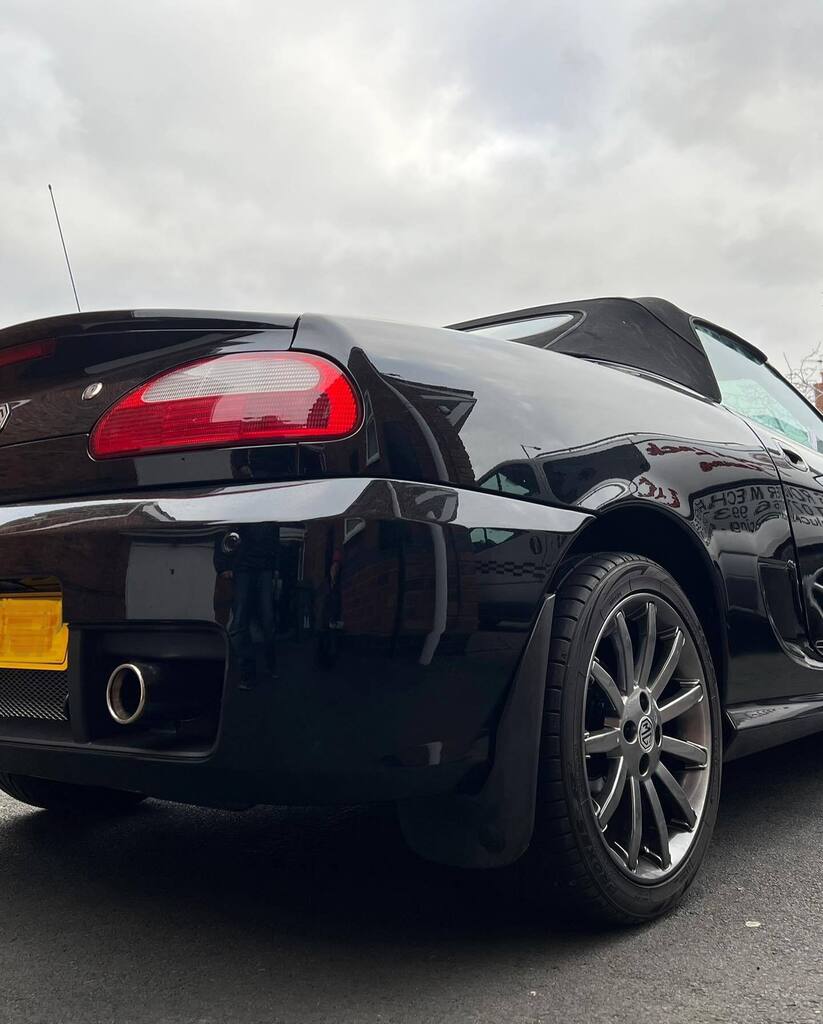 roughluckracing's tweet photo. Busy days away… great cars, great people and amazing locations 😃
#mgf #mgtf #mgtf160 #mgtf135 #mgf115 #mgrover #mgfun #mgnorway #mgportugal #roughluckracing #savedanother #itswhatwedo https://t.co/oOOy011CYe https://t.co/0OGQ00MY0q