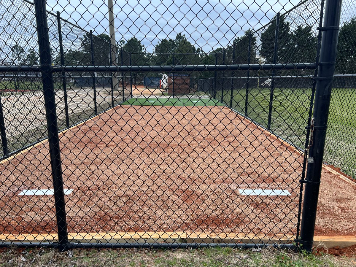 WKHSsoftball's tweet photo. Thank you Modern Turf for making our bullpens top notch!! https://t.co/uKnF5xhysA
