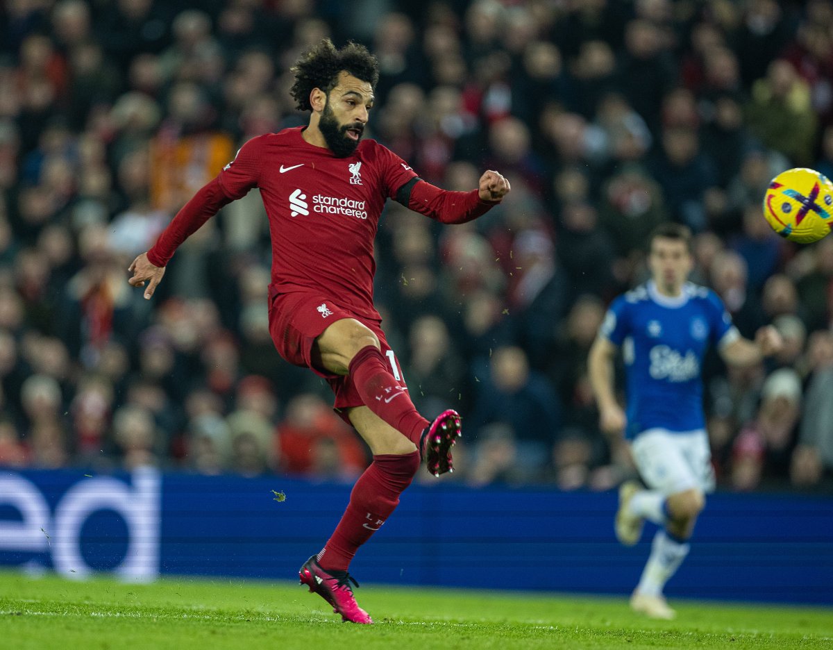 AnfieldWatch's tweet photo. Arsene Wenger:

“[Against Everton] we again saw the Salah that wins challenges, changes pace, is present in the build-up of the game. After the World Cup, he looked like he had played in the World Cup because he couldn’t find his acceleration.” #lfc [bein sports via mirror] https://t.co/QkskZtBDhJ