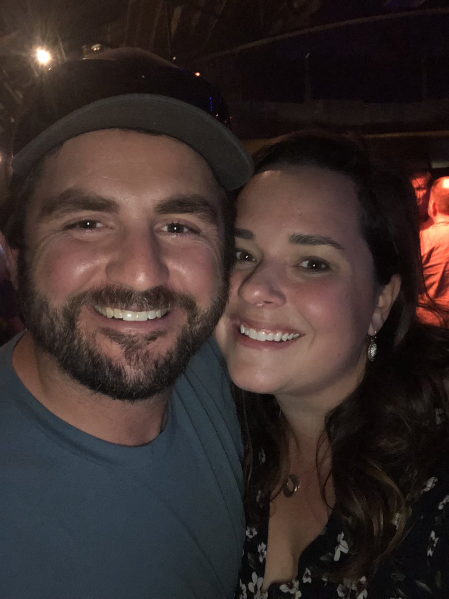CaseyRadford's tweet photo. Love you my boo #happyvalentinesday ⁦@CoachRadford⁩ https://t.co/gC0wz7Gsxx