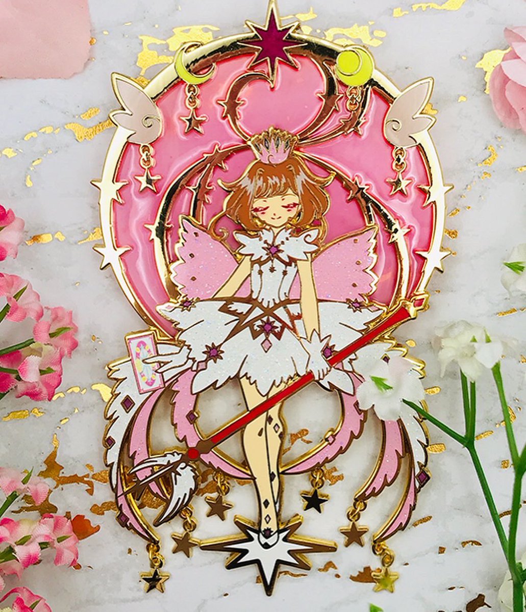 McMugget's tweet image. some enamel pins included in my buy one get one free sale! ✨💖 link below to my store ☺️ they have all different effects ranging from rhinestones, glitter and stained glass ~