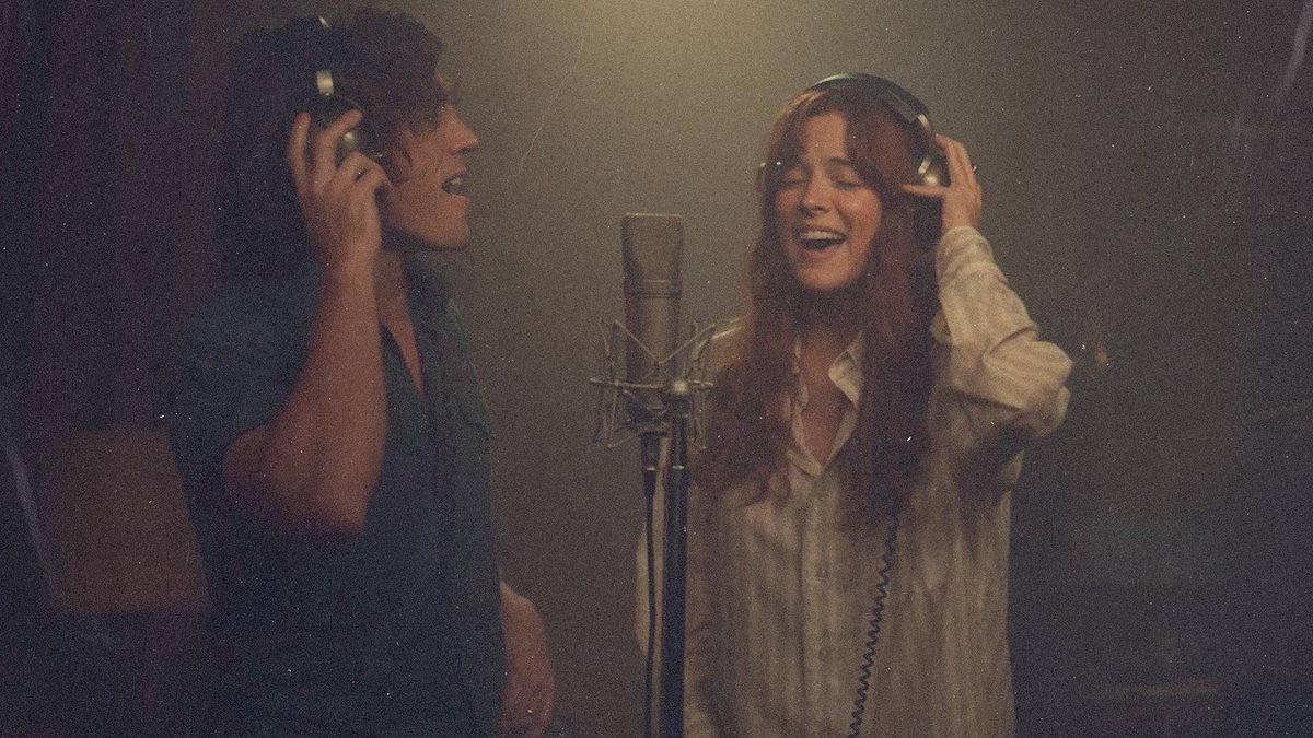 Film Updates on Twitter "The official trailer for ‘DAISY JONES AND THE