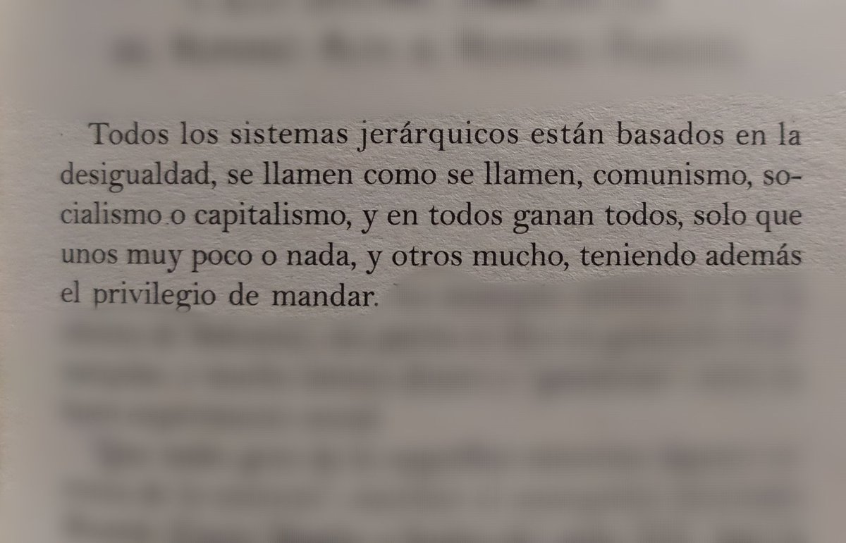 GraceP09Y's tweet image. Sistemas jerárquicos 
...
#LaManoNegra
#DrJavierTapia 
#Book 
#Reading