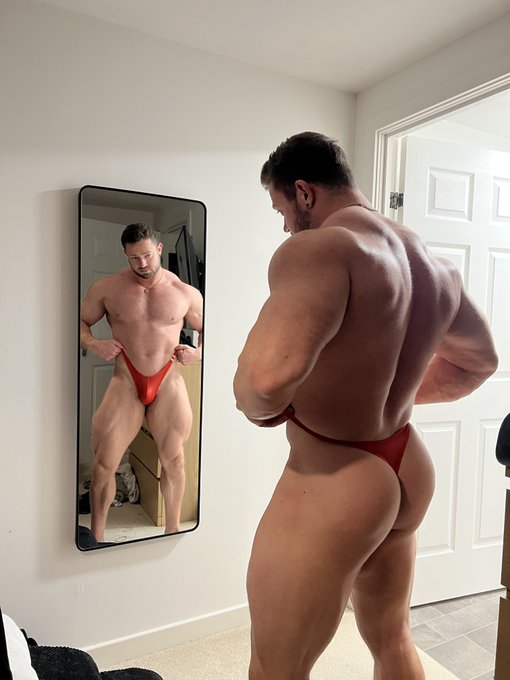 Come join Valentine's Day with me! ❤️😏 50% OFF! 🍆🍑 Be quick, one day only! https://t.co/2cmHLfUIh4 🔞