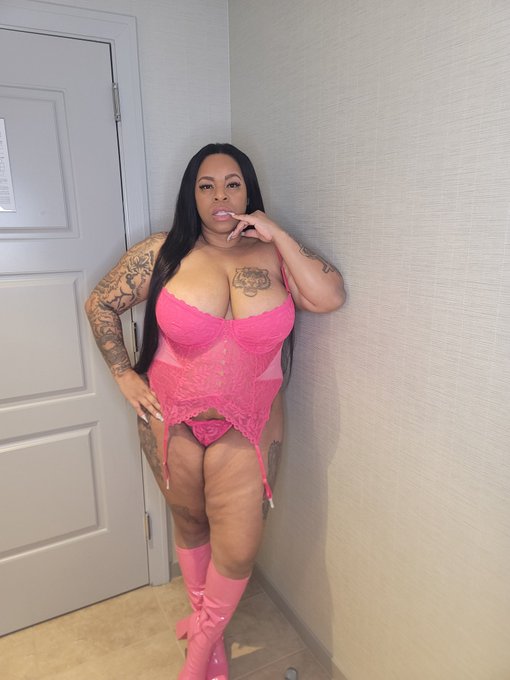 You should see the edible arrangements i posted for Valentine&rsquo;s day https://t.co/kqx9tXhzm5 https://t<a href="/tag/newprofilepic"class="tags"><span>#newprofilepic</span></a>