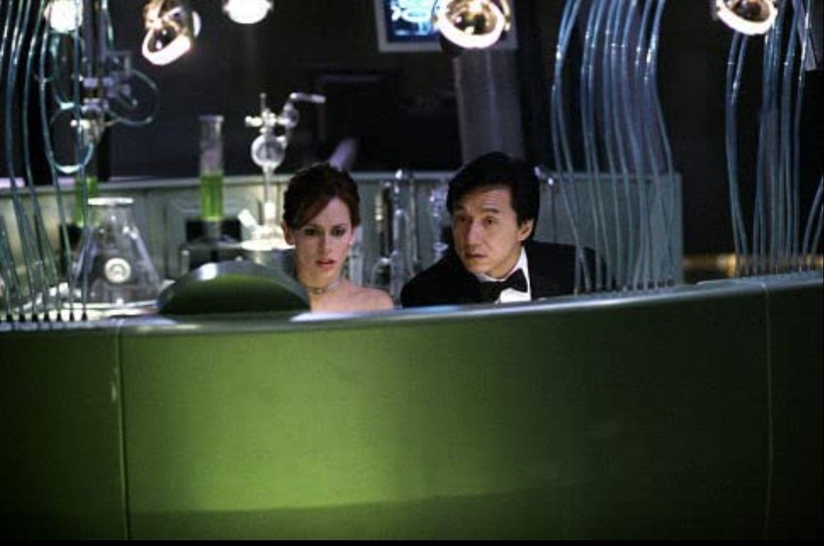 Jackie Chan and Jennifer Love Hewitt in the action comedy film The Tuxedo, 2002.

Image courtesy of DreamWorks 

#JackieChan 
#JenniferLoveHewitt