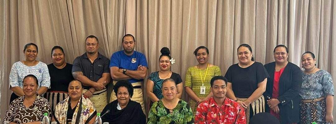 #Tonga Fanga'uta Lagoon community based managmt continue in @theGEF 7 STAR with Ridge to Reef phase 2 @UNDP_Pacific workg with MEIDECC & Dept of Env 45,985 beneficiaries, 5,715 hectare protectea area, 120 ha wetlands restored (20ha coral reefs, 20 ha sea grass, 80ha mangroves)