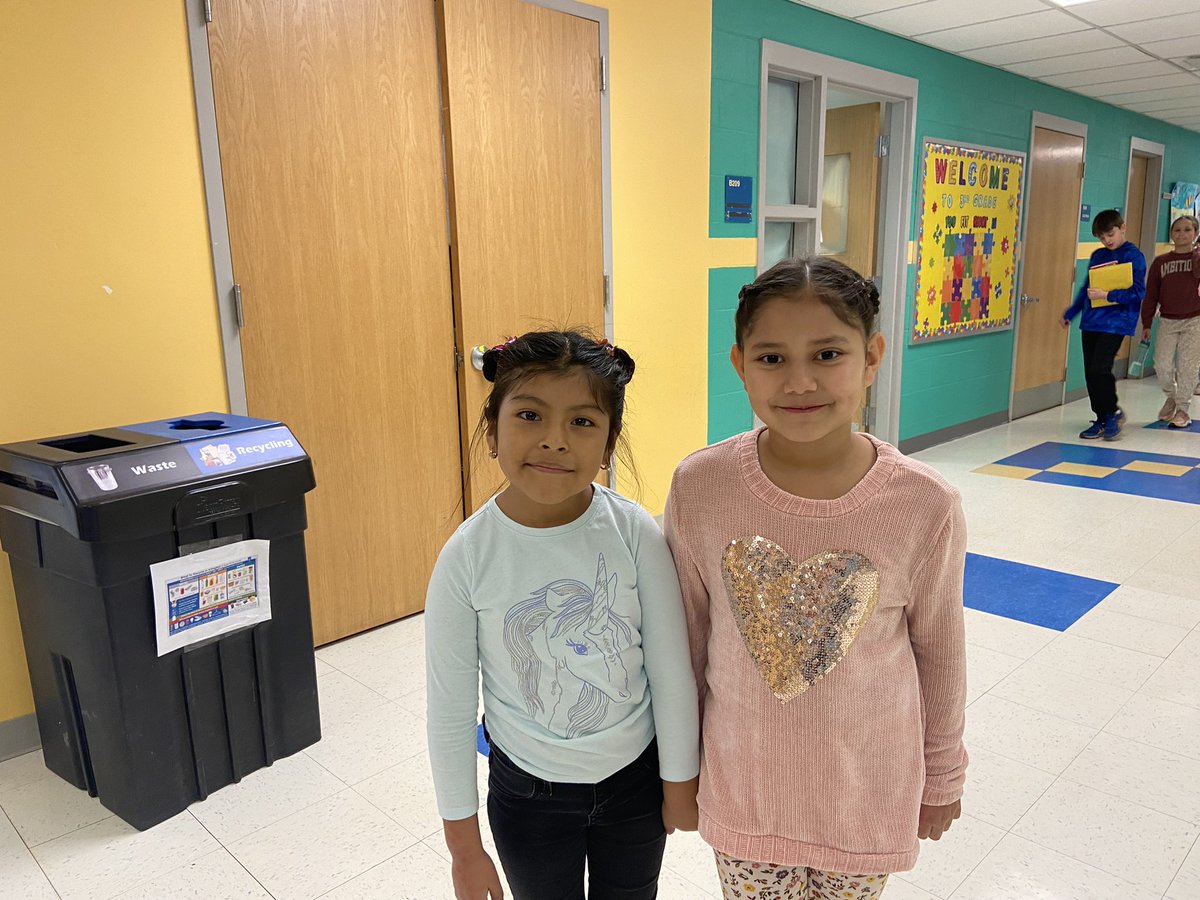 Is there any day greater than Valentine’s Day to be an elementary school teacher? ❤️<a href="/GlebeAPS/">Glebe Elementary APS</a>