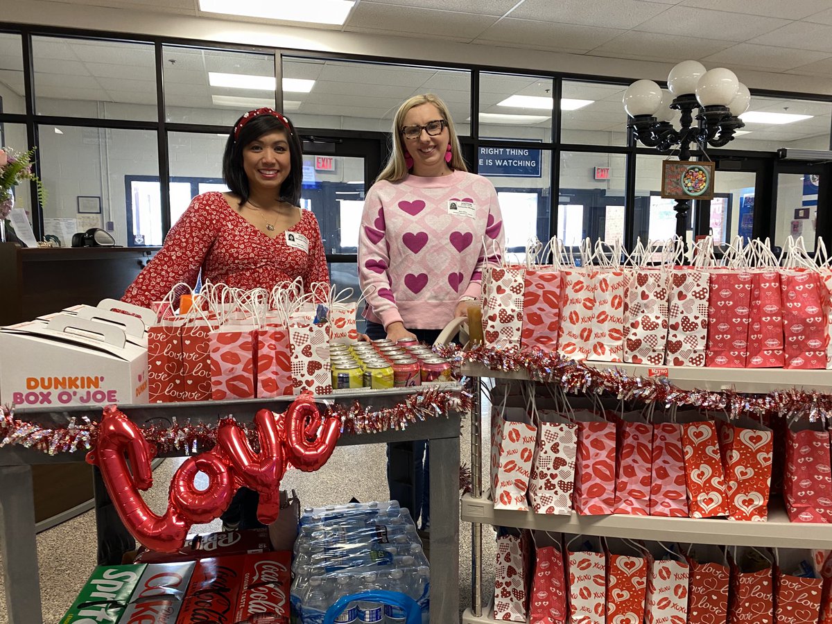 Simpson Superstars tweet media