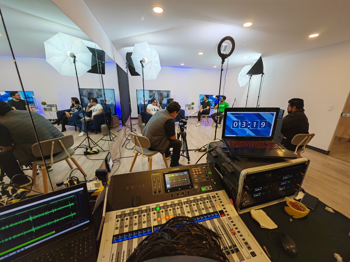 Global IT tweet media