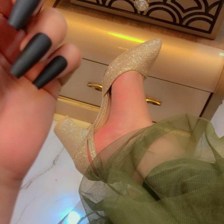 bntlmml34529935's tweet image. #متابعة #تعليق #ريتويت_واعادةللتغريدة 
#بنت #المملكة_العربية_السعودية_العظمى 
“لاَ إريِدٌ انْ اشَھدٌ غيِابكَ ، اريِدُ انْ اغَيِب مَعهَ..!”
#صباح_الحُب