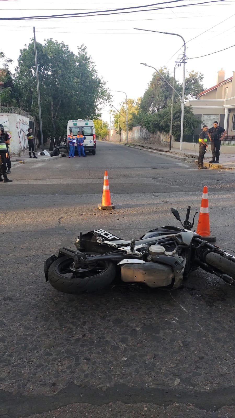 Chocaron dos motos y murió un turista de 32 años en Mendoza