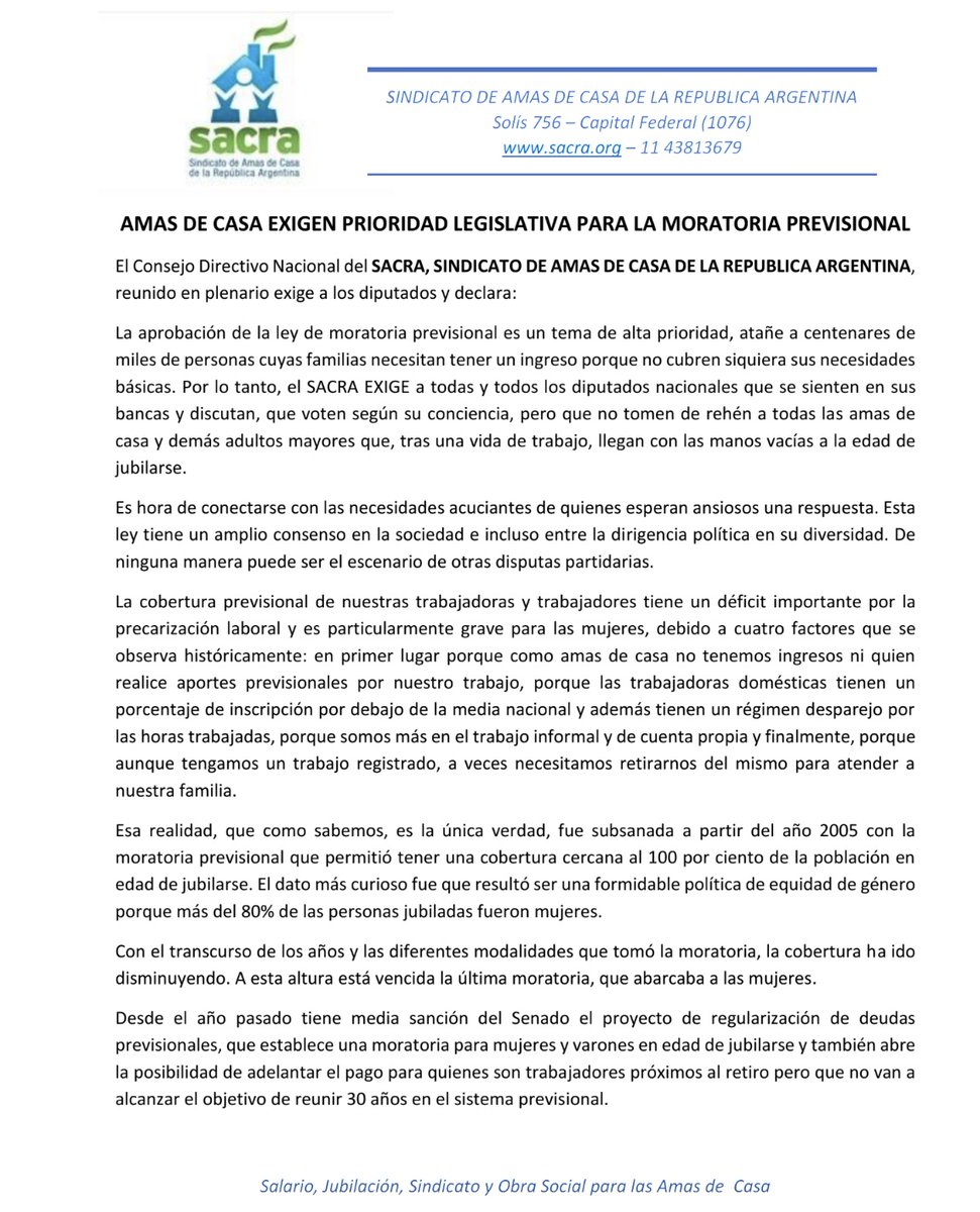 SacraAm1's tweet photo. #Moratoria #AmasDeCasa #PersonasMayores #Trabajo 
La jubilación es un derecho.
No se especula con la moratoria previsional. @DiputadosAR https://t.co/hWK2idELXV