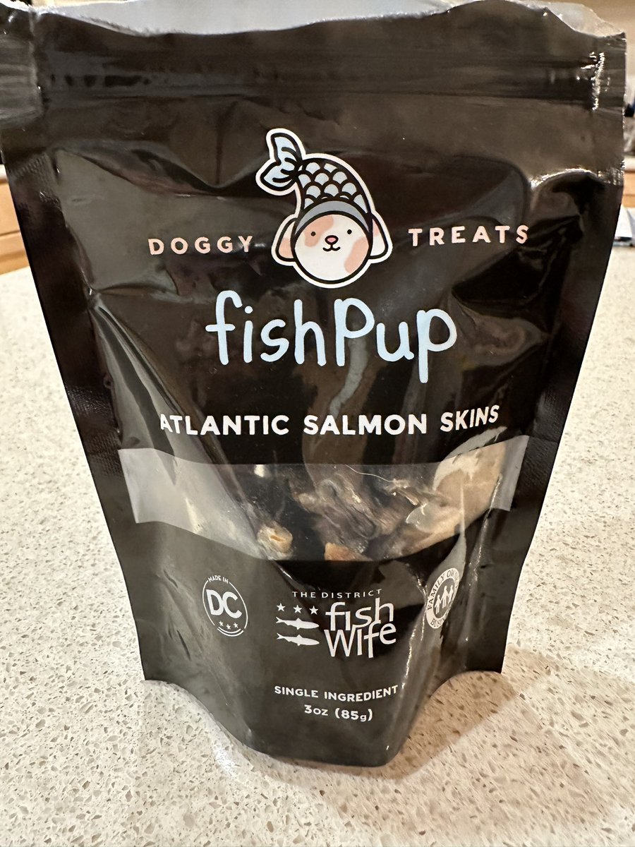 Our doggo loves these salmon skin treats from <a href="/DCfishwife/">District Fishwife</a> at <a href="/UnionMarketDC/">Union Market District</a>.