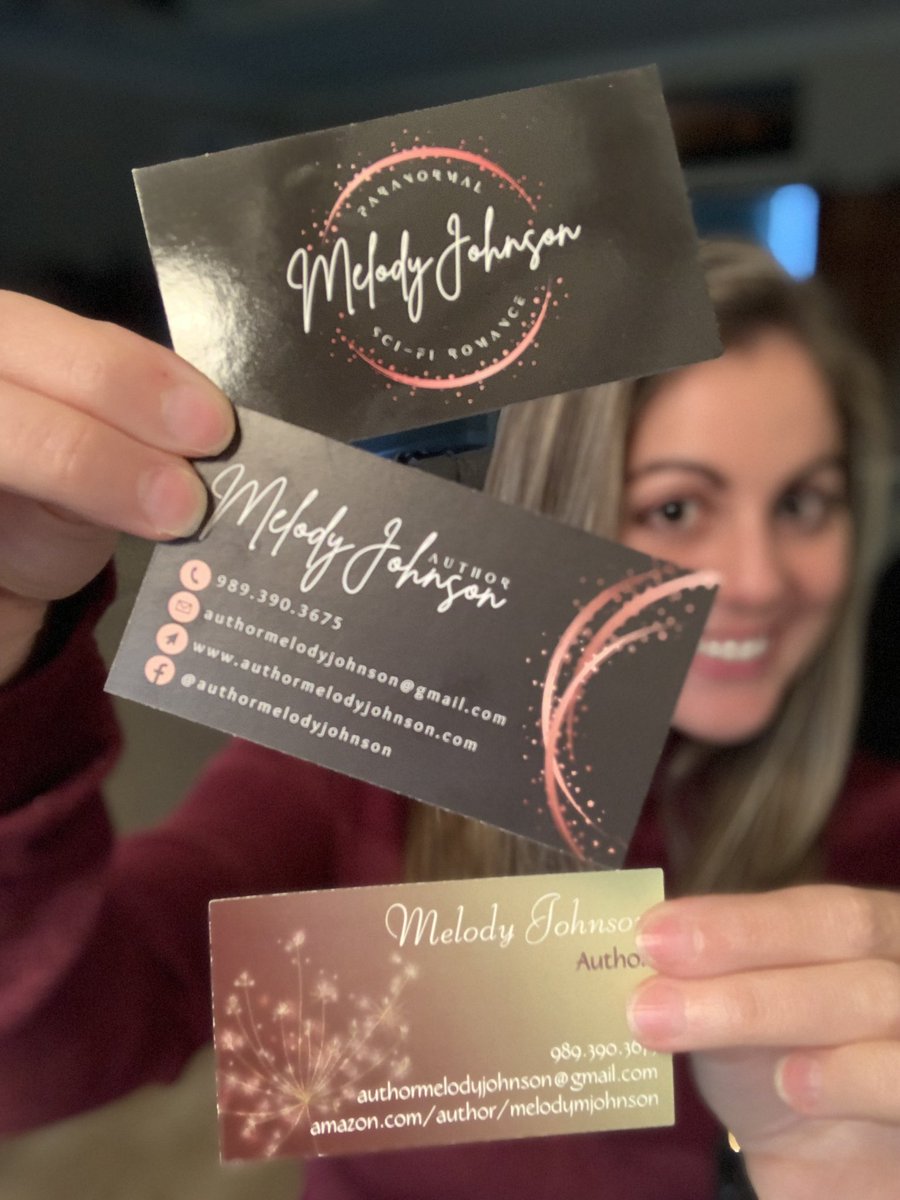 Out with the old (yellow dandelion) and in with the new (black sphere)!! I’m loving this new look for my author brand 😍 <a href="/amelia_book/">AmeliaIslandBookFestival</a> here I come!! Four days and counting. #romancebooks #ValentinesDay #FallInLove #bookfestival #bookfest #ameliaisland