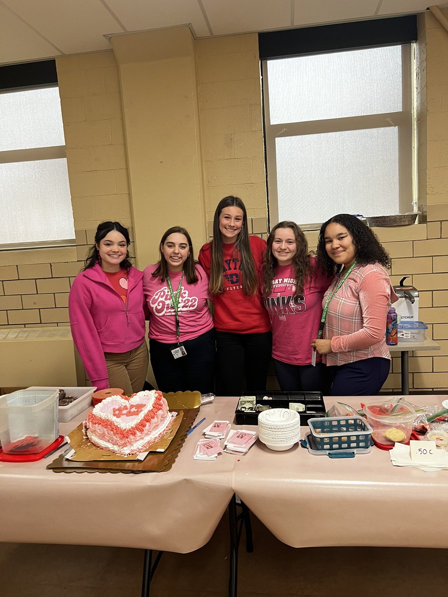 Happy Valentine’s Day from Marianist LIFE and the Baking Club! Thank you to all those who bought baked goods today! All proceeds will be going to help the victims of the earthquake in Turkey and Syria! Let us remember to keep them in our prayers! #BePresentCJ