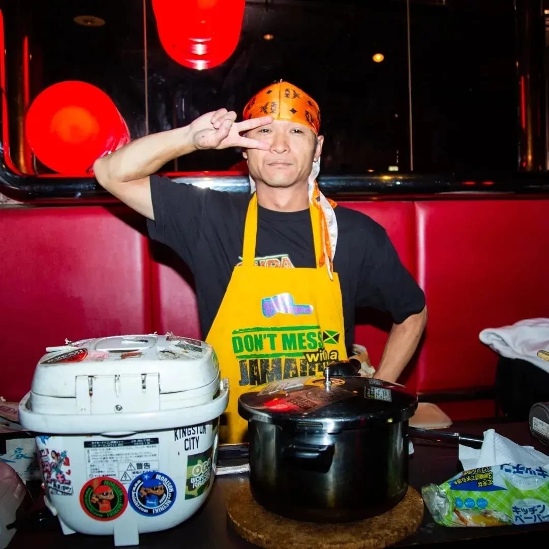 Raggalyman's tweet photo. Jamaican Chef Schedule
18 Feb. #playersparadise @RLounge_
24 Feb. #bendovafriday at Stand Bop Fukuoka
11 Mar. #SupaDupaSaturday @club_HARLEM
18 Mar. #SeafoodSaturday at Shibuya
3月まだ空きあります! https://t.co/csLffk0SGe