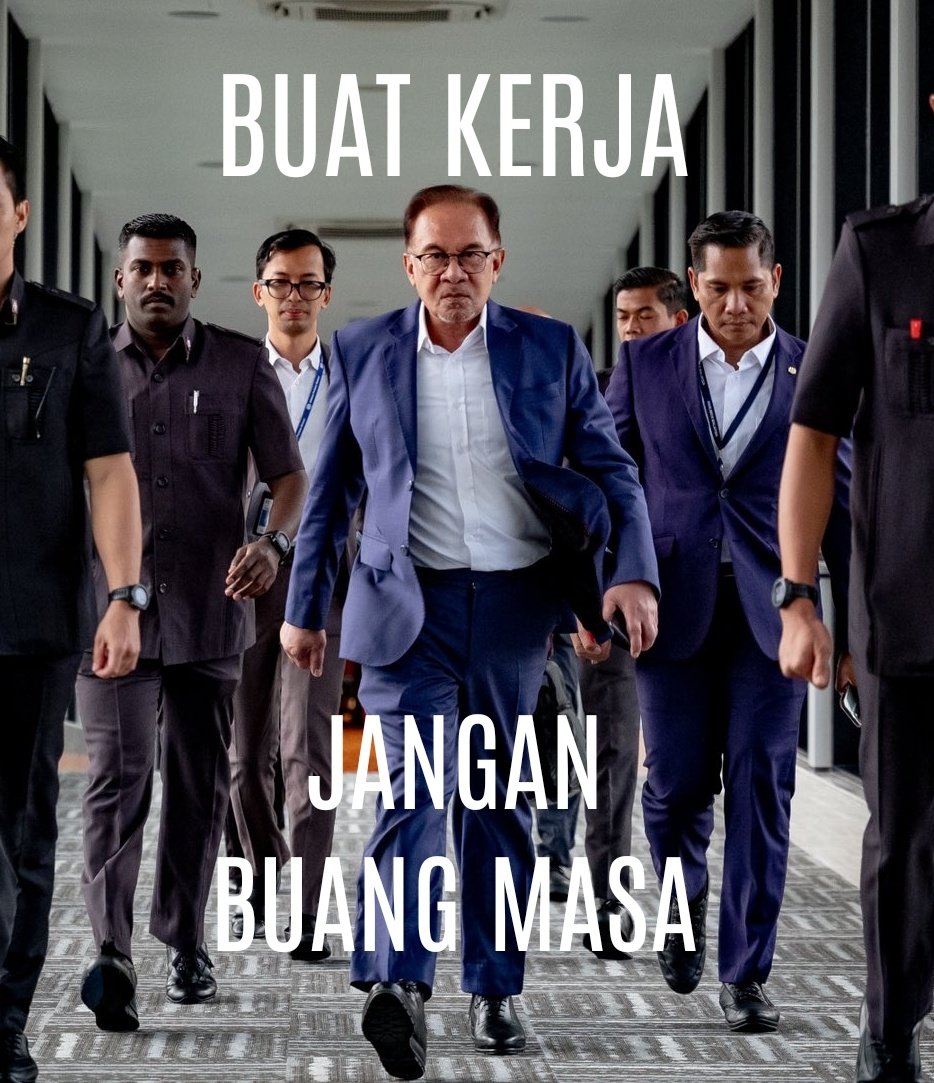Radawiyyah1's tweet photo. @SinarOnline 💪 https://t.co/1tJCZ4ZfDF