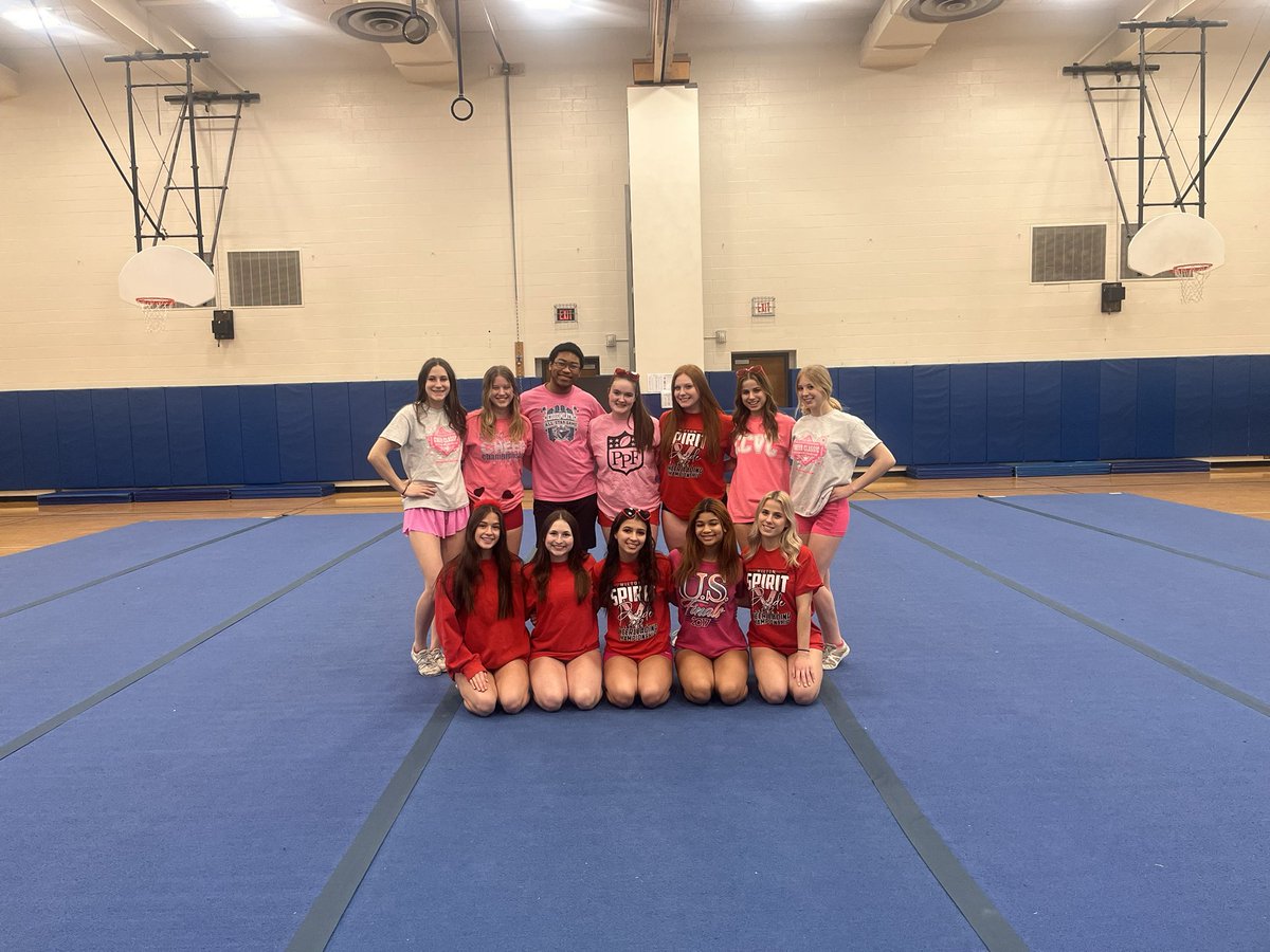 CCCSDcheer's tweet image. Valentines Day Practice 🧡🖤#sectionalsweek #ccvc