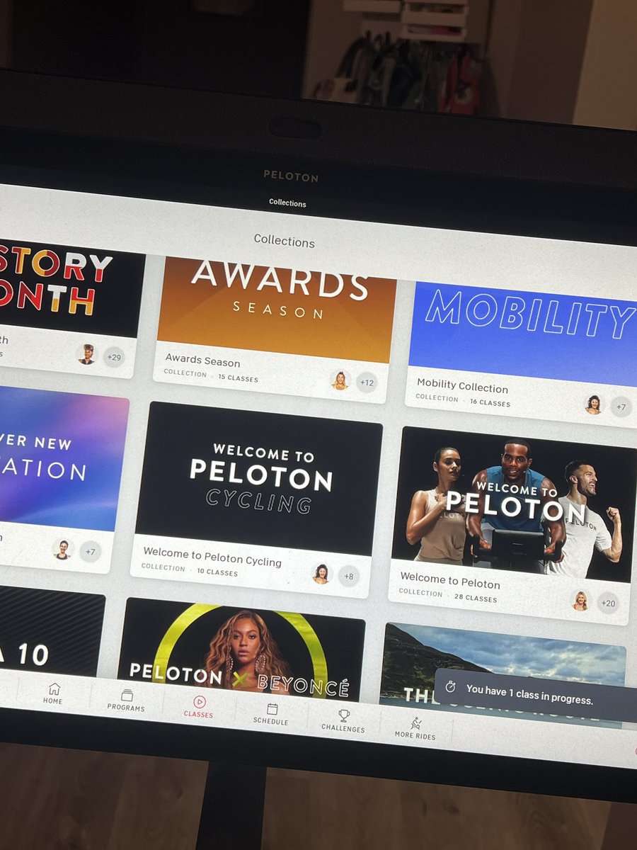 Veronica Mars on Twitter "My legs and arms hurt. But we did it."