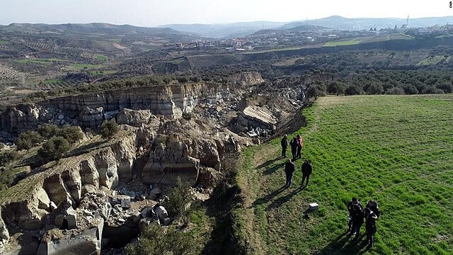 地滑り グランドキャニオン 震源大陸 地形 南海トラフ地震に関連した画像-02