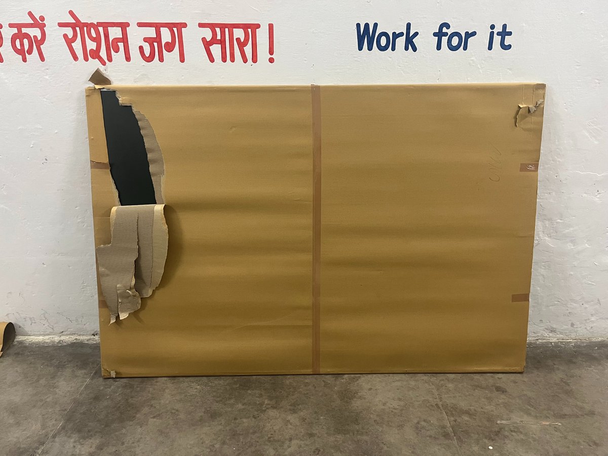 VidyaBhawanGsss's tweet photo. Ms. Meeta Chaudhary @VidyanjaliDelhi Volunteer donated 03 Green Boards to the School which will be used in the 03 Science Labs.
 #Gratitude 
UDISE Code - 07060214902
Distt. Central 
Impacted Students - 120
HOS - Deepa Singh
Incharge - Seema Singh
@Dir_Education @SCERT2021 https://t.co/ZoxzfcijSe