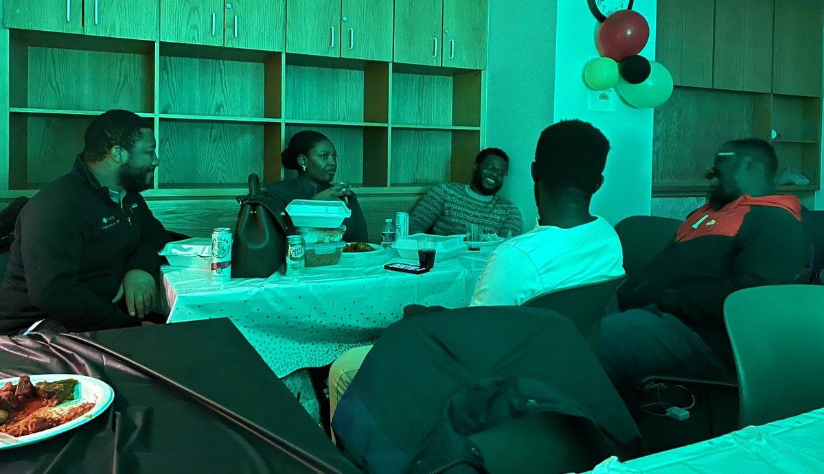 AHNIMres tweet media