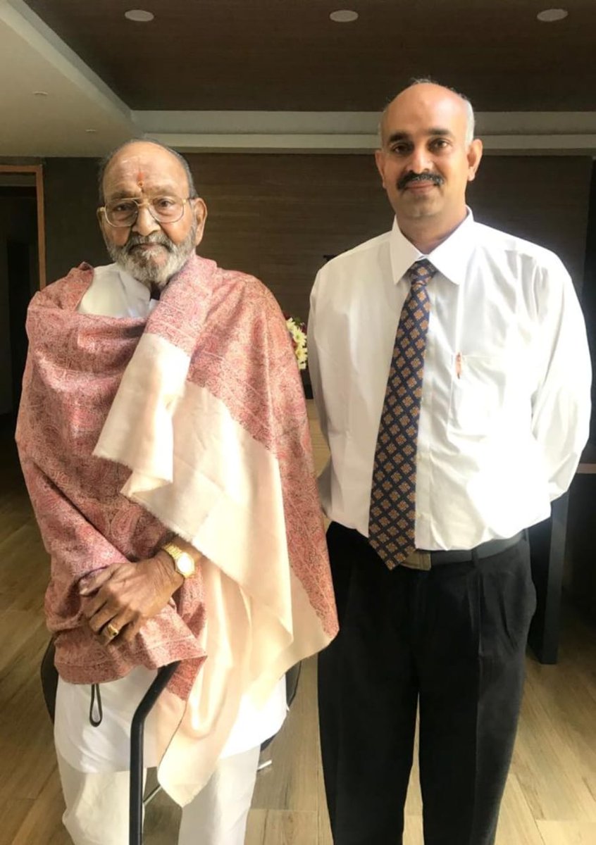 Shri K Viswanath Garu's demise is an irreplaceable loss to the Indian film fraternity. Deeply saddened by the news. May his soul rest in peace.

#RIPVishwanathGaru