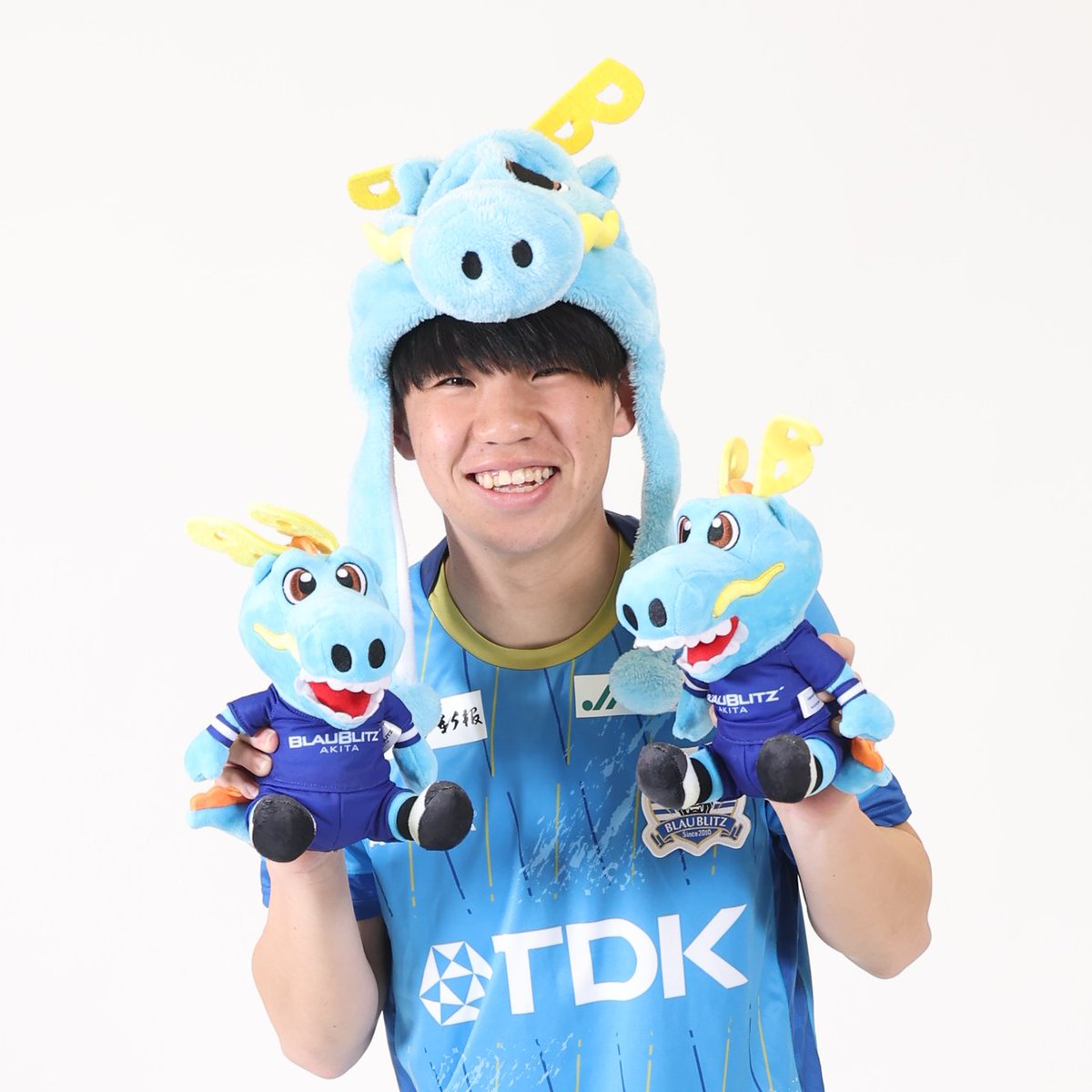 blaugon_bbakita's tweet photo. #Jリーグマスコット総選挙2023 の投票は今日18時までだゴン💦
今年は選手の皆さんが素敵なお写真をたくさん撮ってくれたから少しご紹介するゴン😆
ぜひJリーグさんの投票をリツイートして投票をよろしくお願いしますゴン🐲✨
#畑潤基  #梶谷政仁 #水谷拓磨 #鈴木陽成
#ブラウブリッツ秋田 #ブラウゴン https://t.co/CAgKjMtBZx