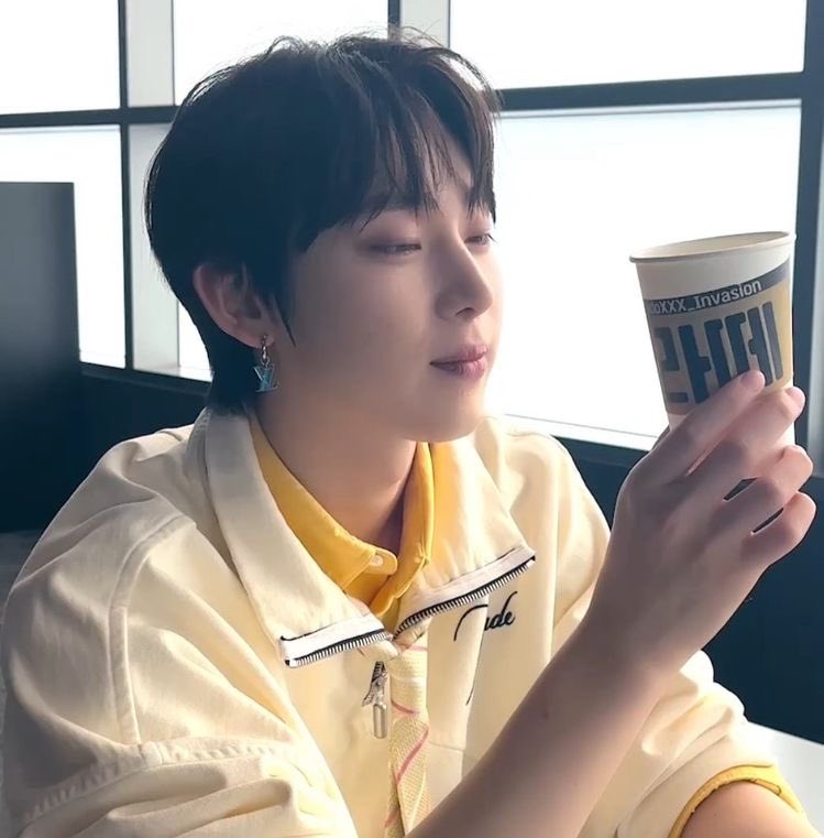 •_update10 : Masaya na ulit sya

> to : @chzmosan <