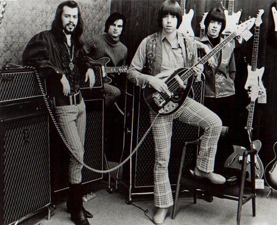 CaptainofSuave's tweet image. Today's Top Tune for your well being... and no, it's not out of the question, as here's The Seeds...

youtube.com/watch?v=TnCp61…

#theseeds #outofthequestion #todaystoptune