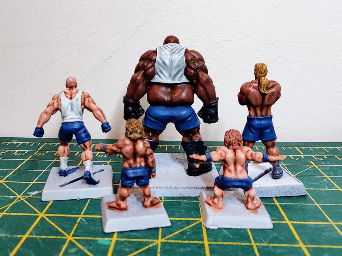 ooarrtracter's tweet photo. Heavy Pounders ready to bring the #rumbleslam ruckus.
#Warmongers #paintingminiatures https://t.co/Wf4T9joB9y