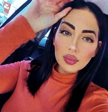 Taylap55's tweet photo. #NewProfilePic I’m about as indecisive w/ my PFP’s as I am about what outfit to wear on a night out &amp; almost any other thing in my life.🤷🏻‍♀️🍑#libraproblems 🤔 https://t.co/EbWXLUCRz3