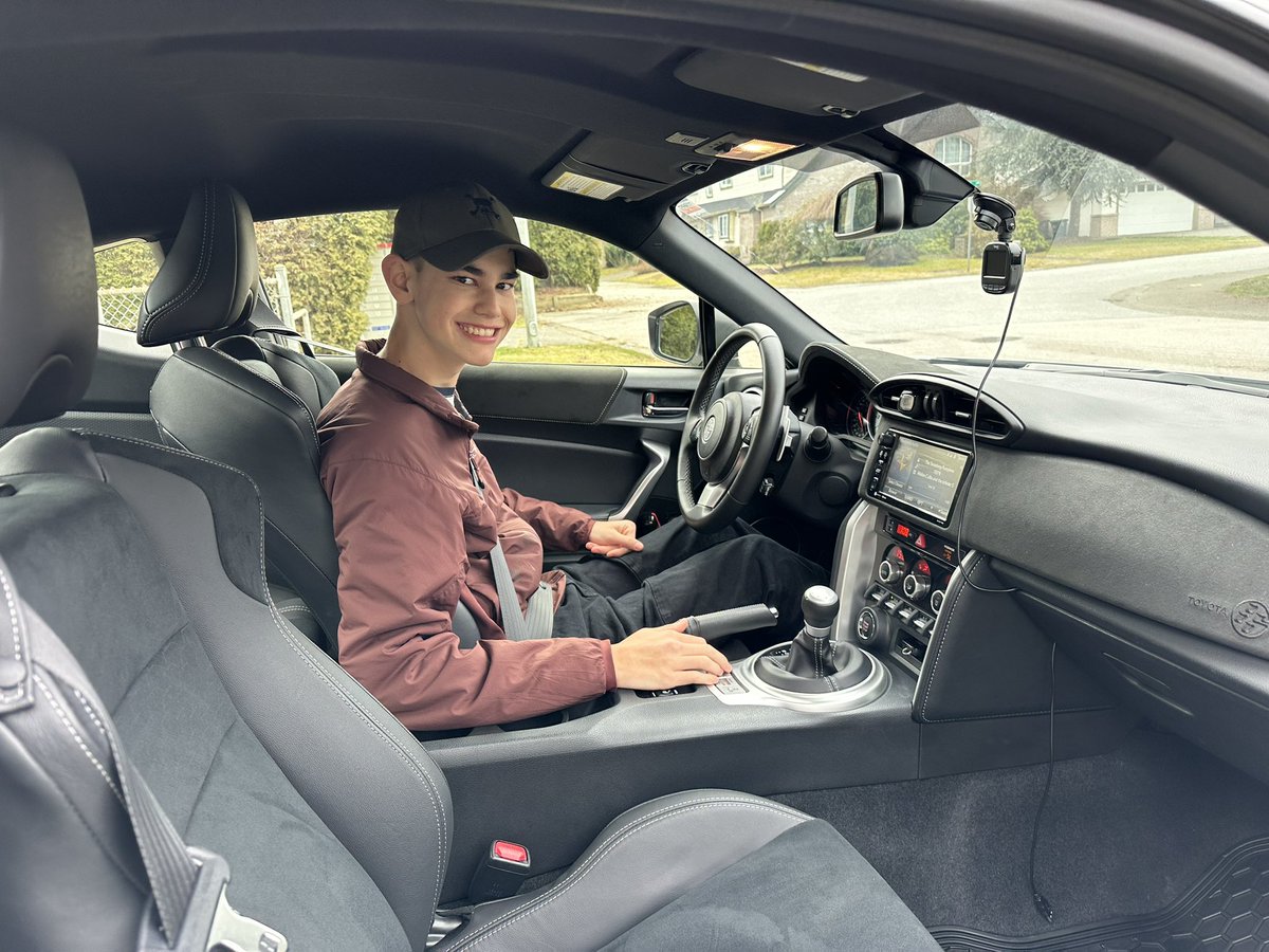 Ian_A_MacDonald's tweet photo. This young entrepreneur #KMac asked if he could detail my car and then take it for a short drive to show me the improved “clean car aerodynamics”. So basically he’s hardworking and smart. #TeamMacDonald #Back2BackYardAttack https://t.co/lgWFvr8Lls