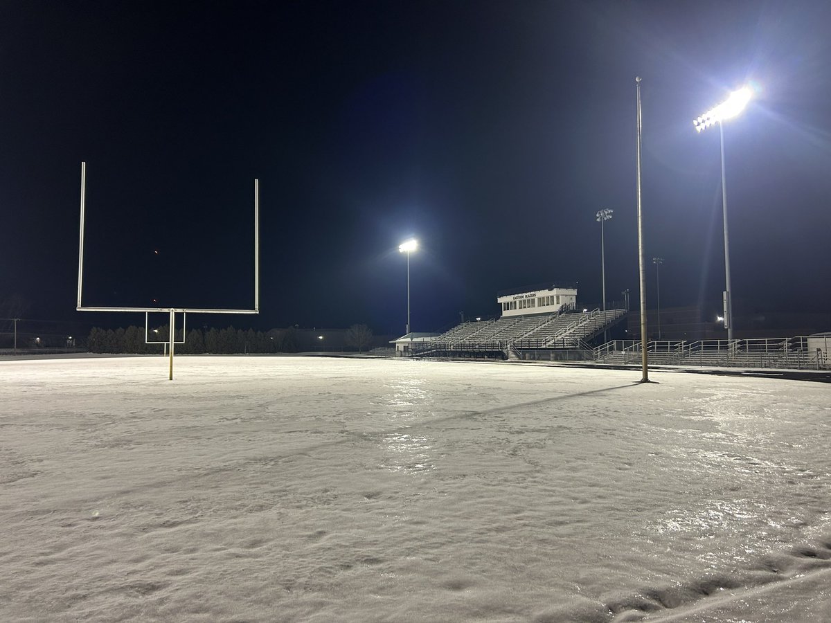EastsideScores's tweet photo. RIP Lane
#15 Blazer Strong https://t.co/8lHLLNSlQi